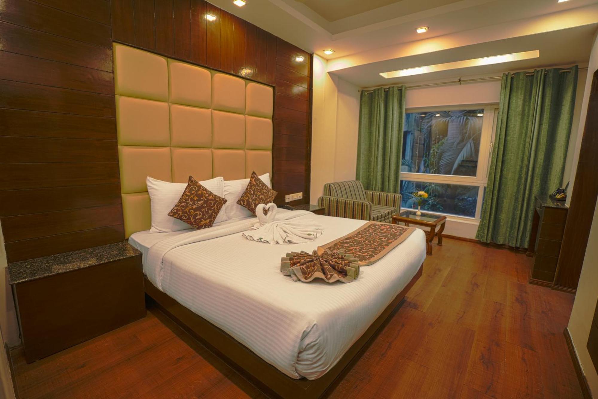 Hotel Q Saina S K Regency Rishīkesh Exterior foto
